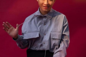 看看勒东照片,光影交错中的魅力演绎