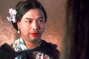 如花照片抠鼻图片,从抠鼻瞬间看喜剧之王的魅力