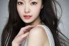 凌霄霄个人资料,才华横溢的年轻艺术家，艺术与人生的完美融合