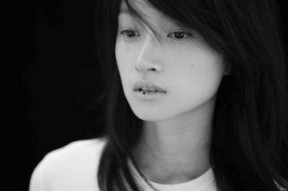 沈佳妮的生活照,镜头下的优雅与真实